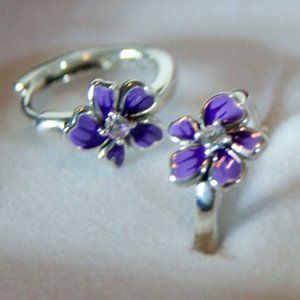 New Purple flower hoop earrings
